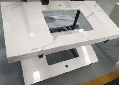 カラカッタ色人工石英カウンタートップ