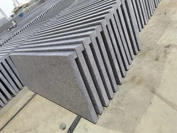 G654-Dark-Grey-Granite-in-Tile-Kerbstone-for-Landscaping-Paving.webp (3)