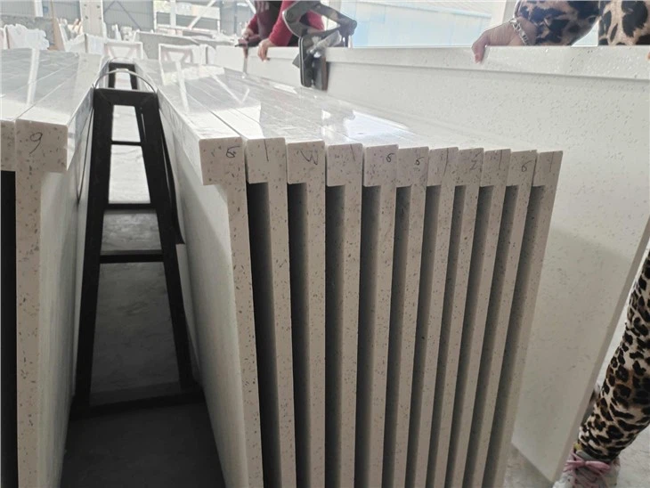 Galaxy White Engineered Quartzs Slabs For Countertops